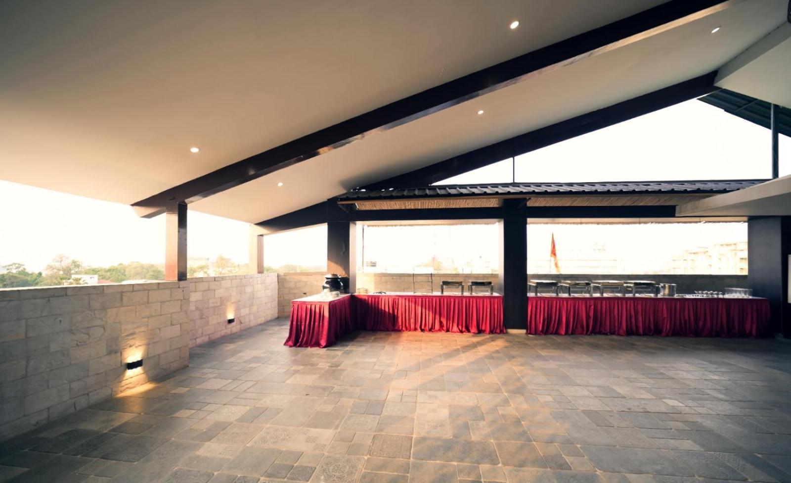 Hotel Prag Continental Guváhátí Exteriér fotografie