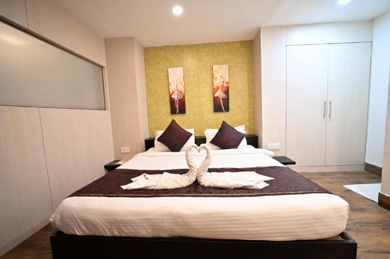 Hotel Prag Continental Guváhátí Exteriér fotografie